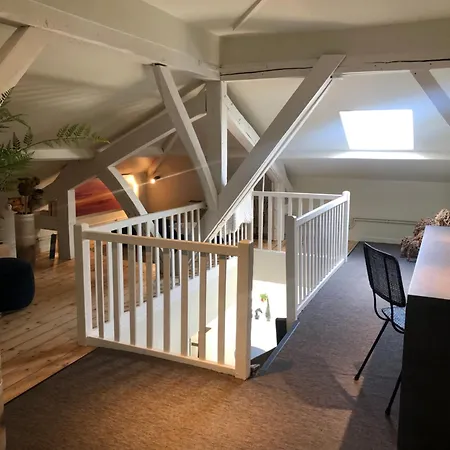 Duplex Avenue Royale 3*